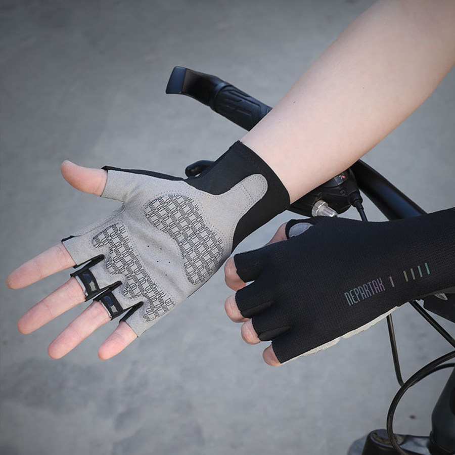 New Team cycling Gloves Half F - Sports Equipment And Names 评论和价格